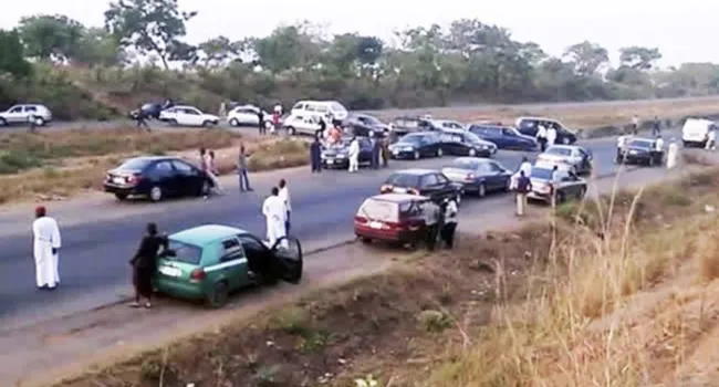EndBadGovernance: Protesters block Abuja-Kaduna Highway