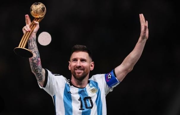 Real Madrid had initially planned to attend the ceremony but cancelled their flight upon learning that Vinicius would not be receiving the coveted prize.