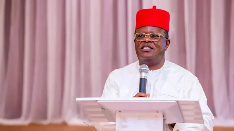 He made it clear that the Ministry had no business relationship with Infoquest Nigeria Ltd.
