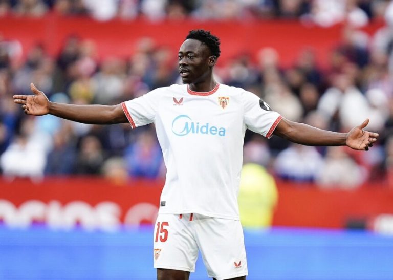 Adams targets Sevilla success, Super Eagles call-up