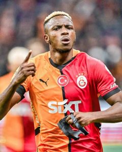  Victor Osimhen