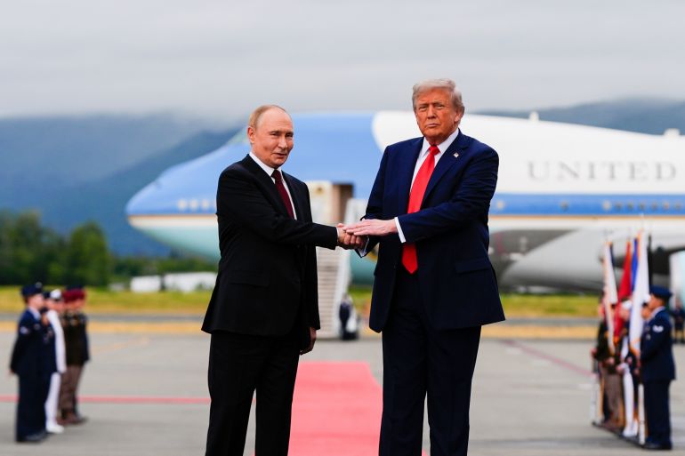 Trump announces plan to meet Putin in Hungary after 'productive' telephone discussion
