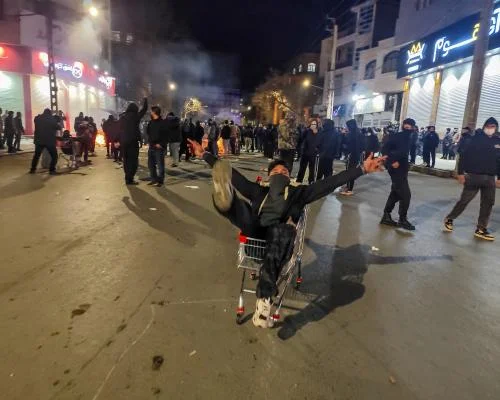 Internet Blackout in Iran Deepens as War Escalates, Citizens Struggle to Stay Connected